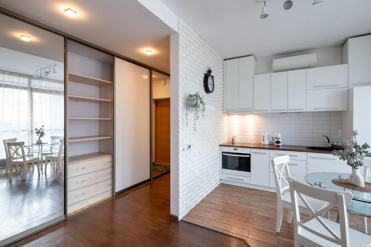 Ziedondarza Park One Bedroom Apartment With Balcony Riga Luaran gambar