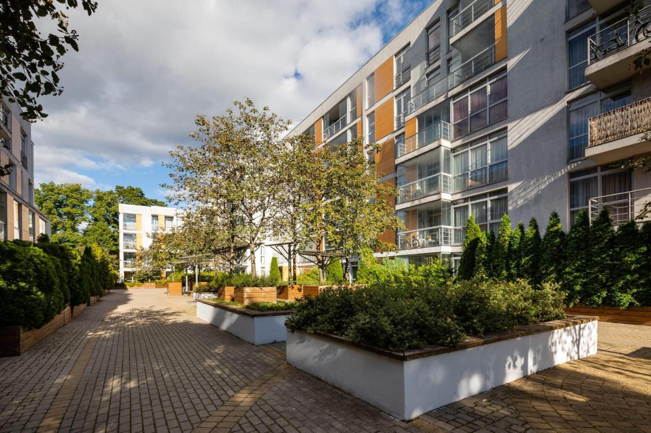 Ziedondarza Park One Bedroom Apartment With Balcony Riga Luaran gambar