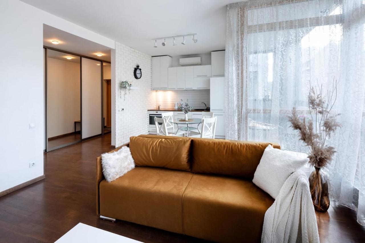 Ziedondarza Park One Bedroom Apartment With Balcony Riga Luaran gambar