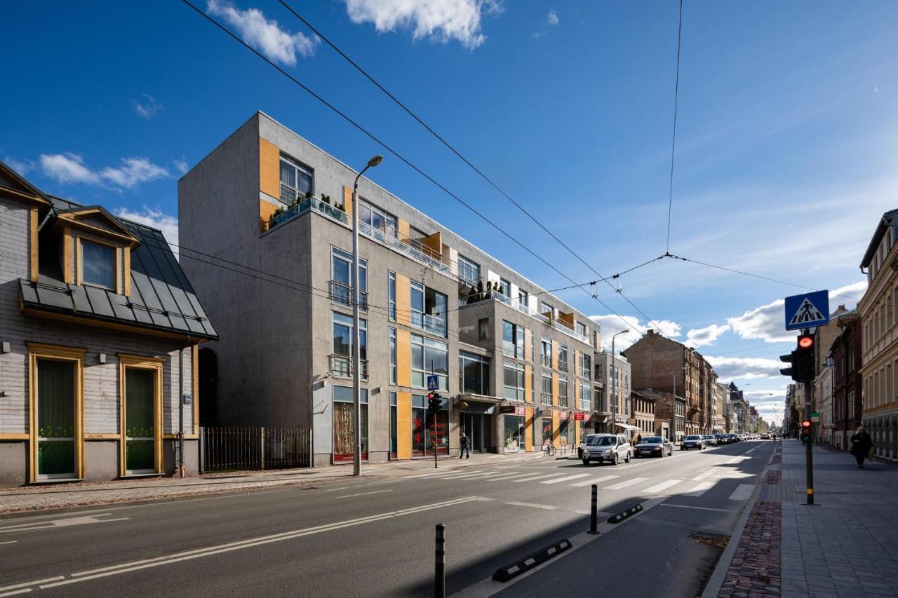 Ziedondarza Park One Bedroom Apartment With Balcony Riga Luaran gambar